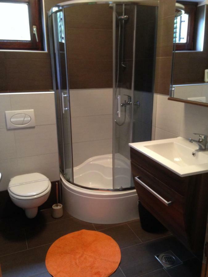Residence4A-Appartamento Bianco Ravni Exteriör bild